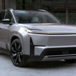 Првата електрична „Toyota“ со три реда седишта (ФОТО/ВИДЕО)