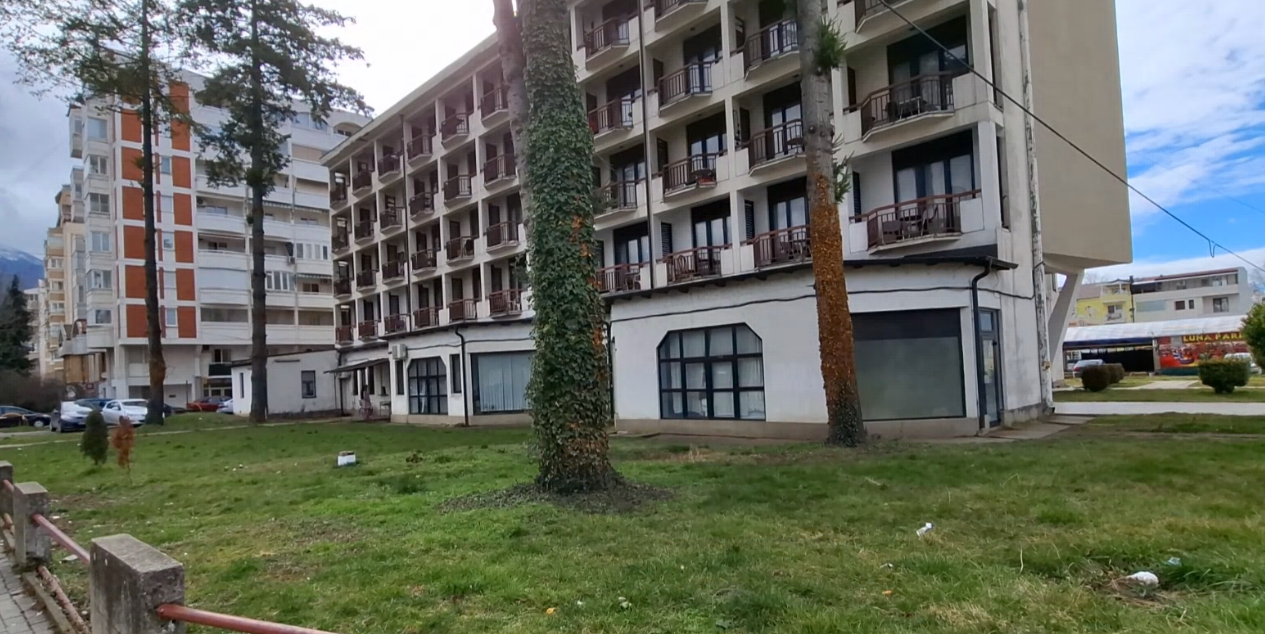 Студентите во Охрид втор ден без струја и со сува храна