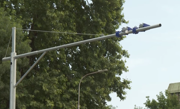 ДОМЕТ ДО 200 МЕТРИ, ЧЕТИРИ ЛЕНТИ И 24 ЧАСА КОНТРОЛА: Што сè можат да забележат камерите на „Безбеден град“