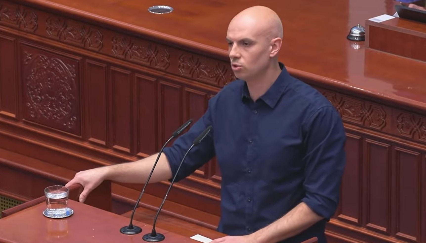 Крмов: Премиере, ќе ја раскинете ли нелегалната концесија за Блатешница по 13 продолжени рокови