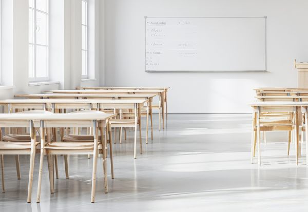 Училиштата во Грција се соочуваат со проблем - многу наставници се прогласени за психолошки неспособни за работа