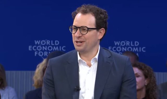 Anthropic го отфрла ултиматумот на Пентагон: „Со мирна совест не можеме да попуштиме“