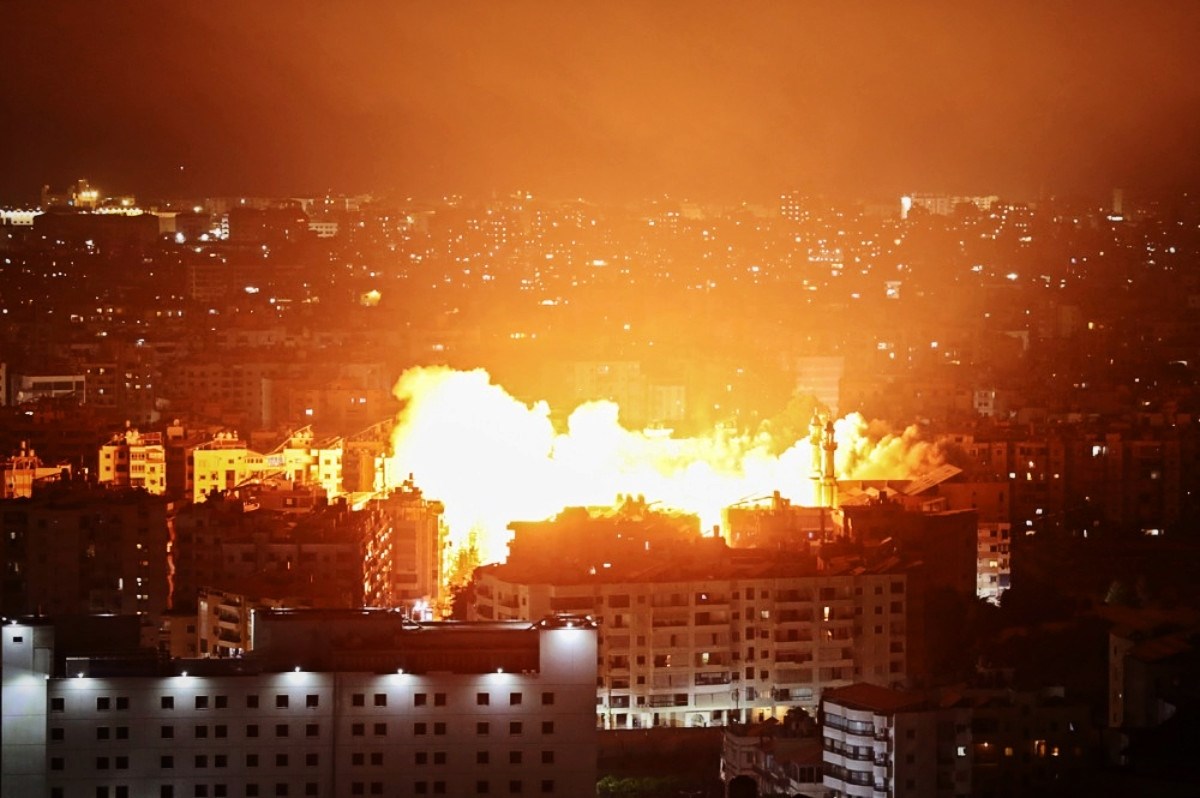 САД и Израел започнаа заеднички напад врз Иран