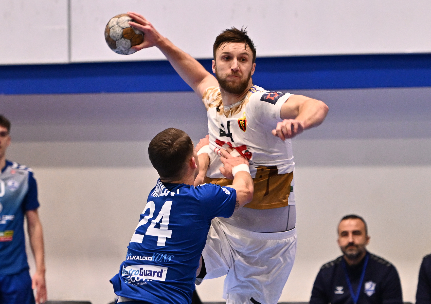 Вардар по вторпат со победнички марш низ Автокоманда