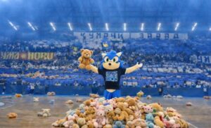 Гест за почит: За дербито со МЗТ донесете мече – подарок за ранливите категории