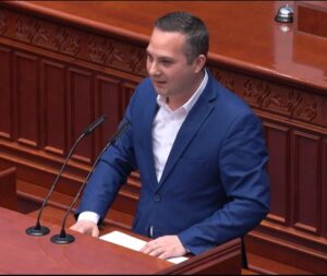 (ВИДЕО) Цветков: Минималната плата не е само бројка, илјадници семејства тонат во сиромаштија