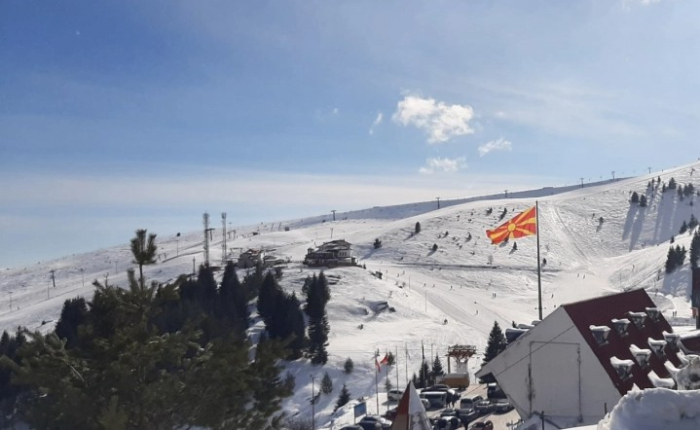 Минусни утрински температури на Попова Шапка, Маврови Анови и Охрид, во Гевгелија 10 степени