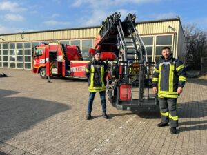 Пожарникари од противпожарната служба на Гостивар на обука во Германија