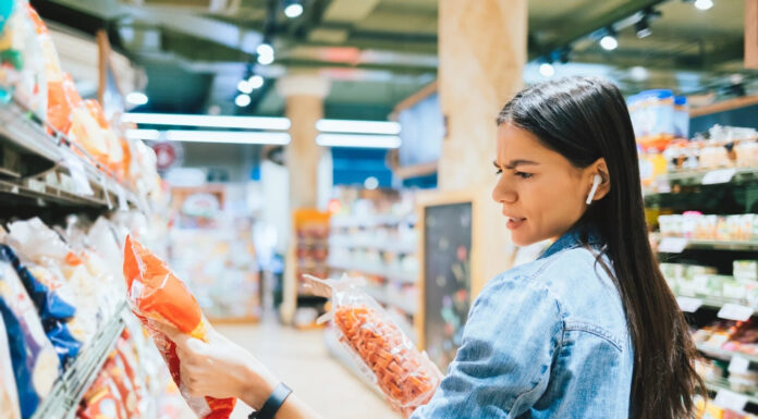 Читаат, анализираат, избираат: Gen Z и декларацијата како клуч кон здрава исхрана