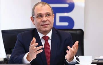 Кире Наумов разрешен од директорската функција на Развојна банка, за в.д. именувана Ефимија Димовска