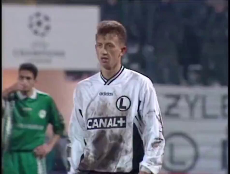 Еден од најсмешните жолти картони некогаш покажани