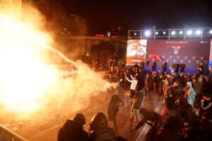 По синоќешниот протест во Тирана уапсени се 46 демонстранти