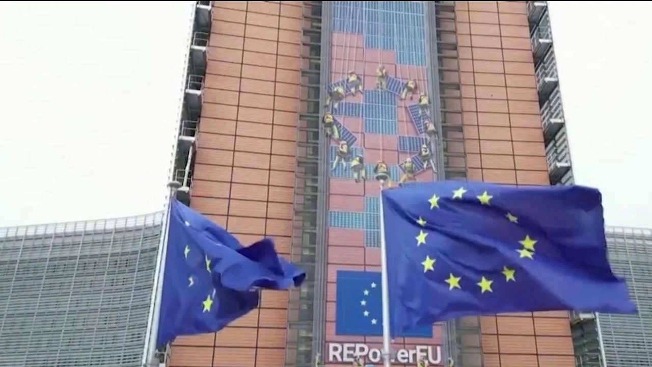 Рокас вели дека дебата за измена на членството во ЕУ постои, но процесот сеуште не е почнат