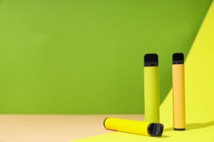 Строгите забрани не секогаш штитат, Словенија преплавена со нелегални вејпови и никотински производи