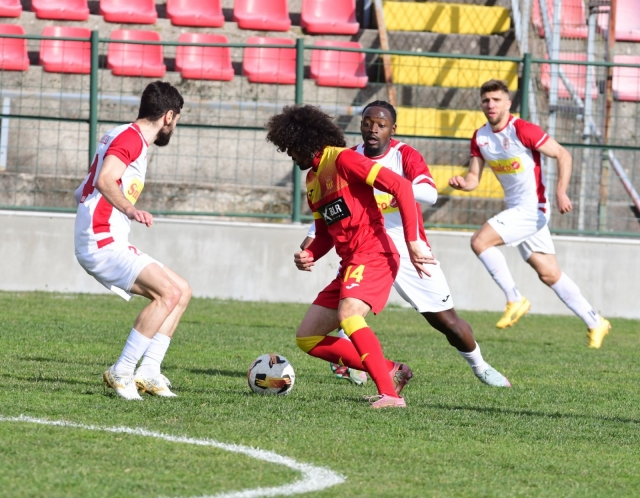 Тиквеш го освои Ѓорче Петров: Лусианињо ги скроти „лавовите“ (ВИДЕО)