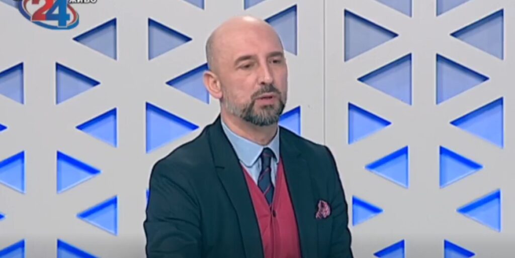 „Обврска на јавниот обвинител е да интервенира во обвинението ако има основ за преквалификација“, вели Савевски за предметот „Пулс“