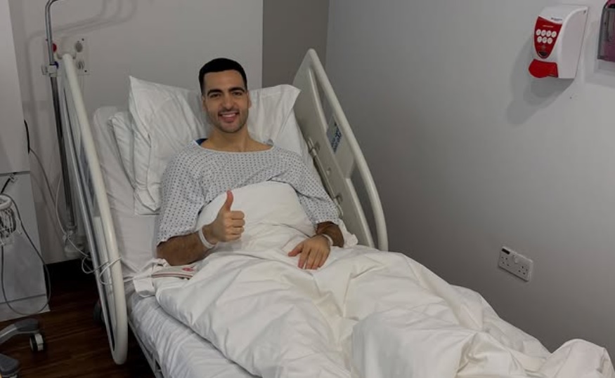 Микел Мерино успешно опериран, го чека долга пауза