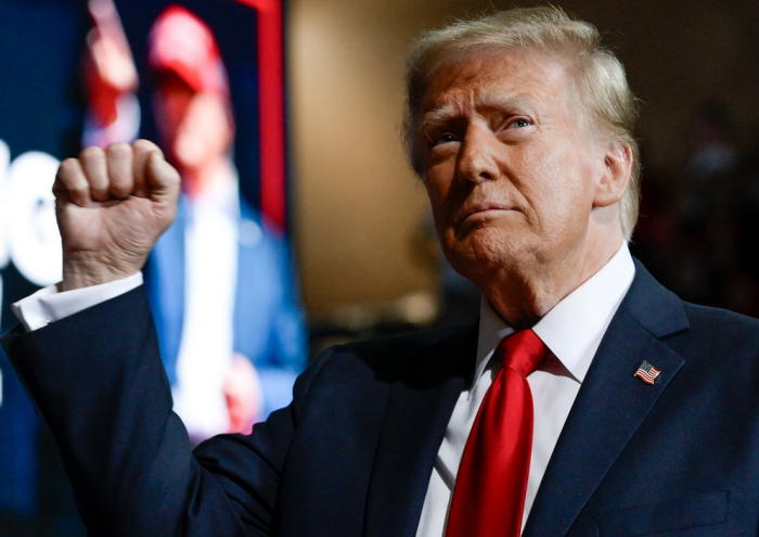 ТРАМП: Смената на режимот во Иран би била најдобрата работа што може да се случи