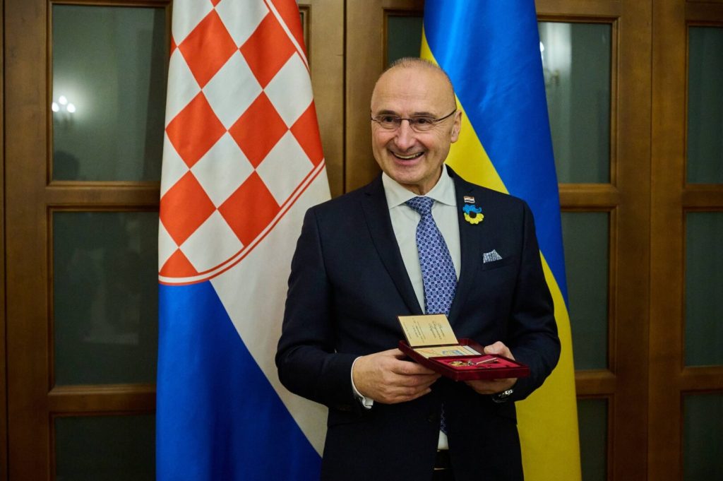 Хрватскиот министер за надворешни и европски работи во посета на Македонија