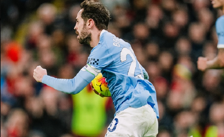 Голчиште и црвен картон за Шобослаи, супер-пресврт и триумф за Манчестер Сити (ВИДЕО)