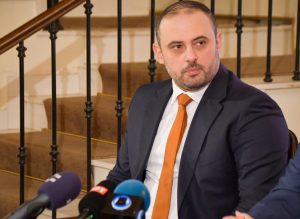 Од Дубаи екстрадирано лице барано со потерница од македонската полиција, прва екстрадиција од Обединетите Арапски Емирати во нашата земја