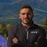 (ФОТО+ВИДЕО) Македонец настапи на ЗОИ со ликот на Свети Климент Охридски