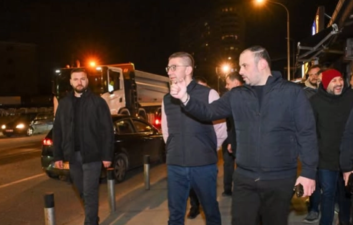 Ѓорѓиевски на ФБ: Со премиерот Мицкоски вчеравечер извршивме увид во градежните активности на булеварот „Македонија“