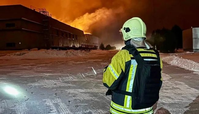 ПОЛСКА ПРИВРЕМЕНО ЗАТВОРИ ДВА АЕРОДРОМА ПОРАДИ ГОЛЕМ РУСКИ НАПАД ВРЗ УКРАИНА