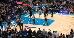 ВИДЕО: Тепачка во НБА, се вмеша и полицијата