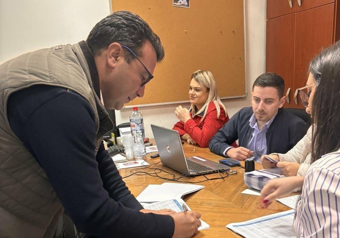 Заев поднесе тужби против Жан Митрев и Бране Петрушевски