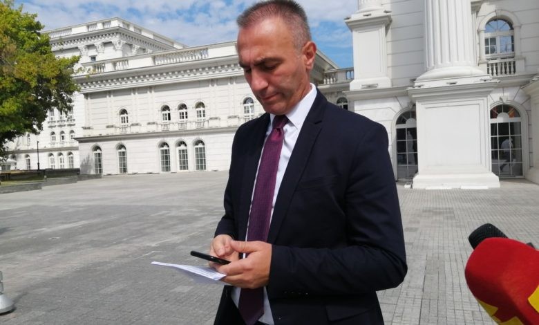 ВЛЕН: ДУИ нека побара Албанија да го екстрадира Артан Груби