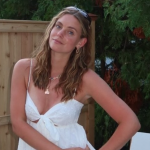 Поранешна веганка сега јаде по 2 килограми месо дневно и тврди: „Растителната исхрана ми го уништуваше телото“