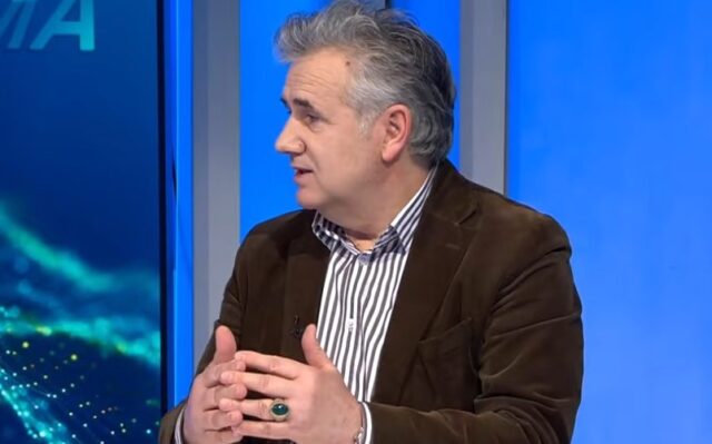 Мехмети: ВРЕДИ може да ја спаси само надворешен фактор