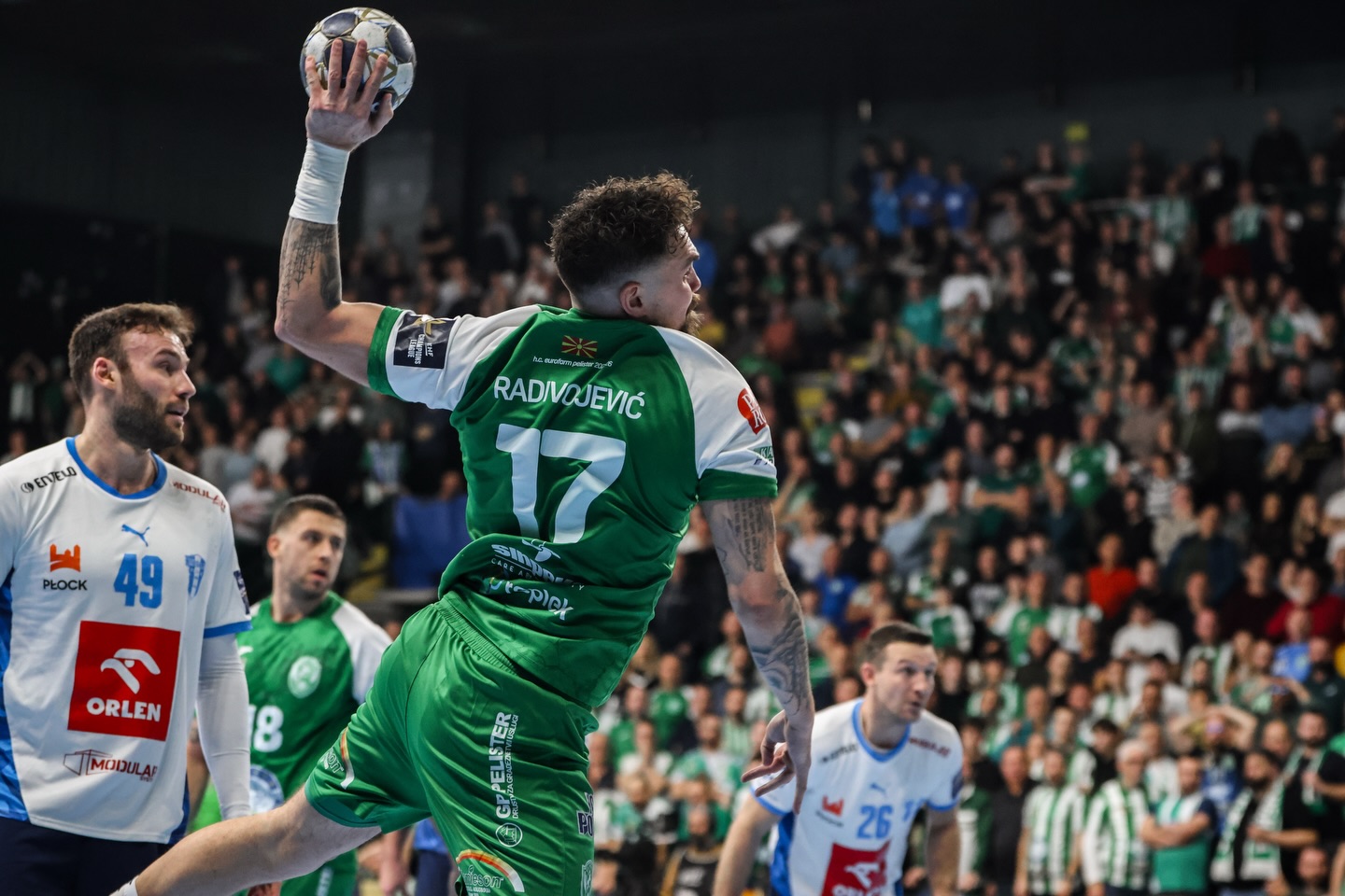 Пелистер немаше милост за Куманово, Радивојевиќ даде 14 голови!