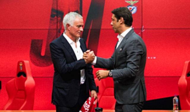 Руи Коста потврди, Мурињо и следната сезона ќе биде тренер на Бенфика (ВИДЕО)