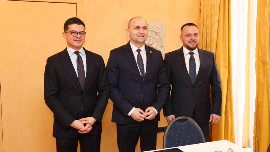 Министрите за одбрана на Хрватска, Албанија и Косово повторно заедно