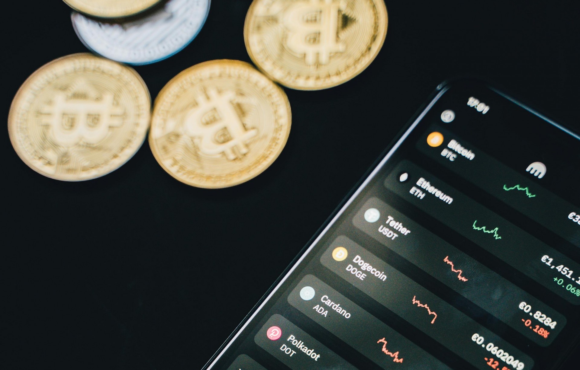 Кумановец изгубил над 40.000 евра во измама со купување криптовалути