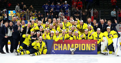 ВИДЕО: Шведска доминантно до светската јуниорска титула во хокеј на мраз
