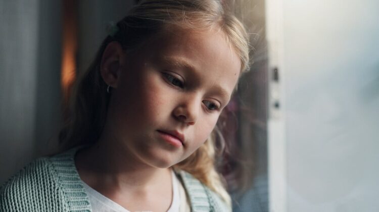 Луѓето кои се чувствувале исклучени како деца, подоцна ги развиваат овие особини