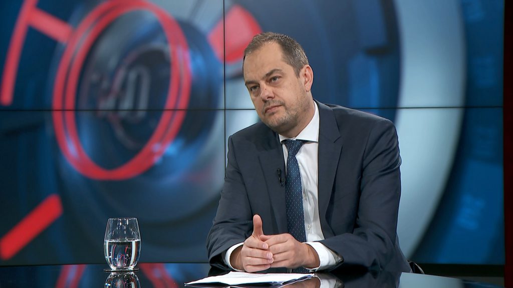 Бубевски ги отфрла како клевети наводите на адвокатката Кадриу – бара да му се извини инаку ќе поднесе тужба