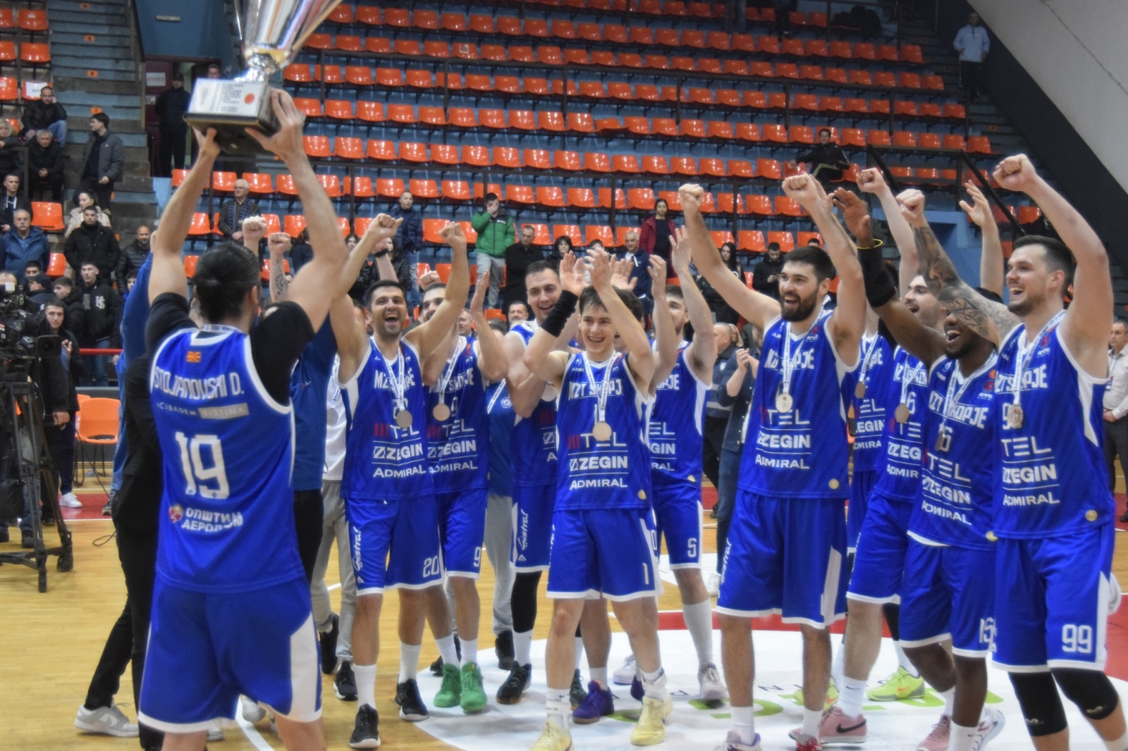 Почнува Куп спектаклот во Куманово – повторно е МЗТ главен фаворит