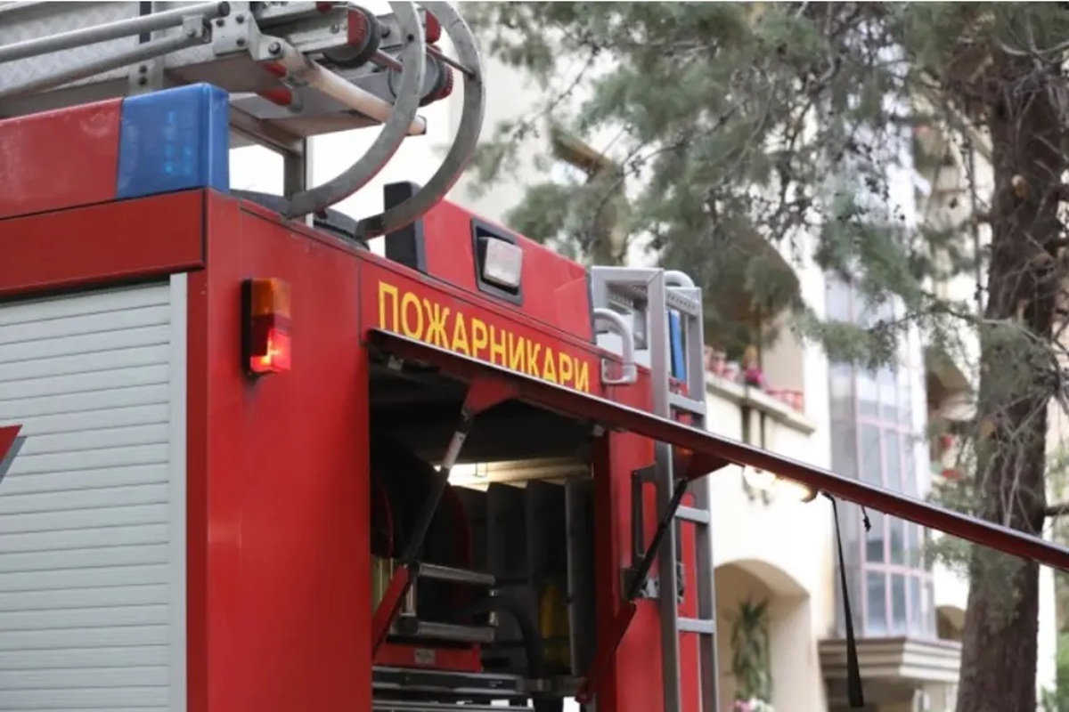 Плинска боца во кујната на ресторан во Трговскиот центар во Кочани предизвикала пожар