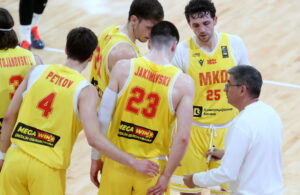 Македонија припаѓа во посериозно друштво (фотогалерија)