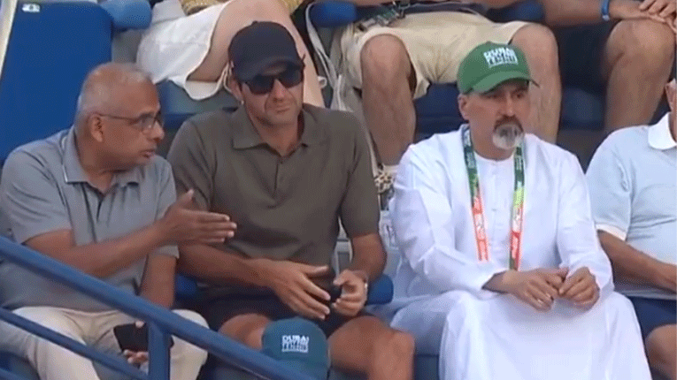 Тенисер се поздравил со Федерер и вети дека нема да ја мие раката