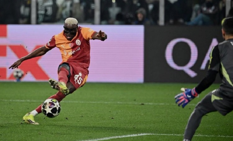 Осимен му даде гол на Јувентус и не славеше затоа што налето доаѓа во Торино?