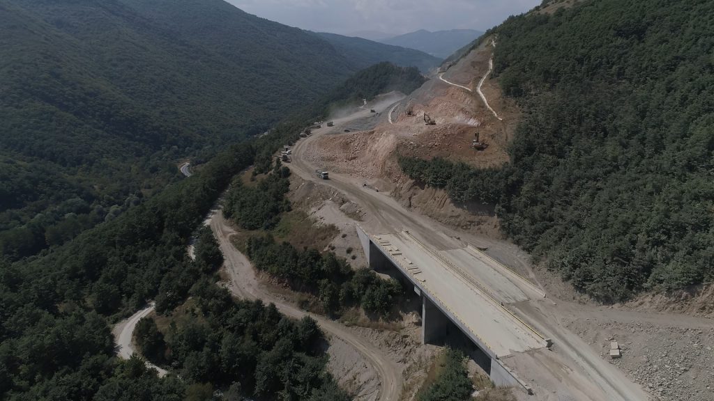 Повторно се пролонгира рокот за завршување на автопатот Кичево – Охрид, новиот е до јуни 2027 г.