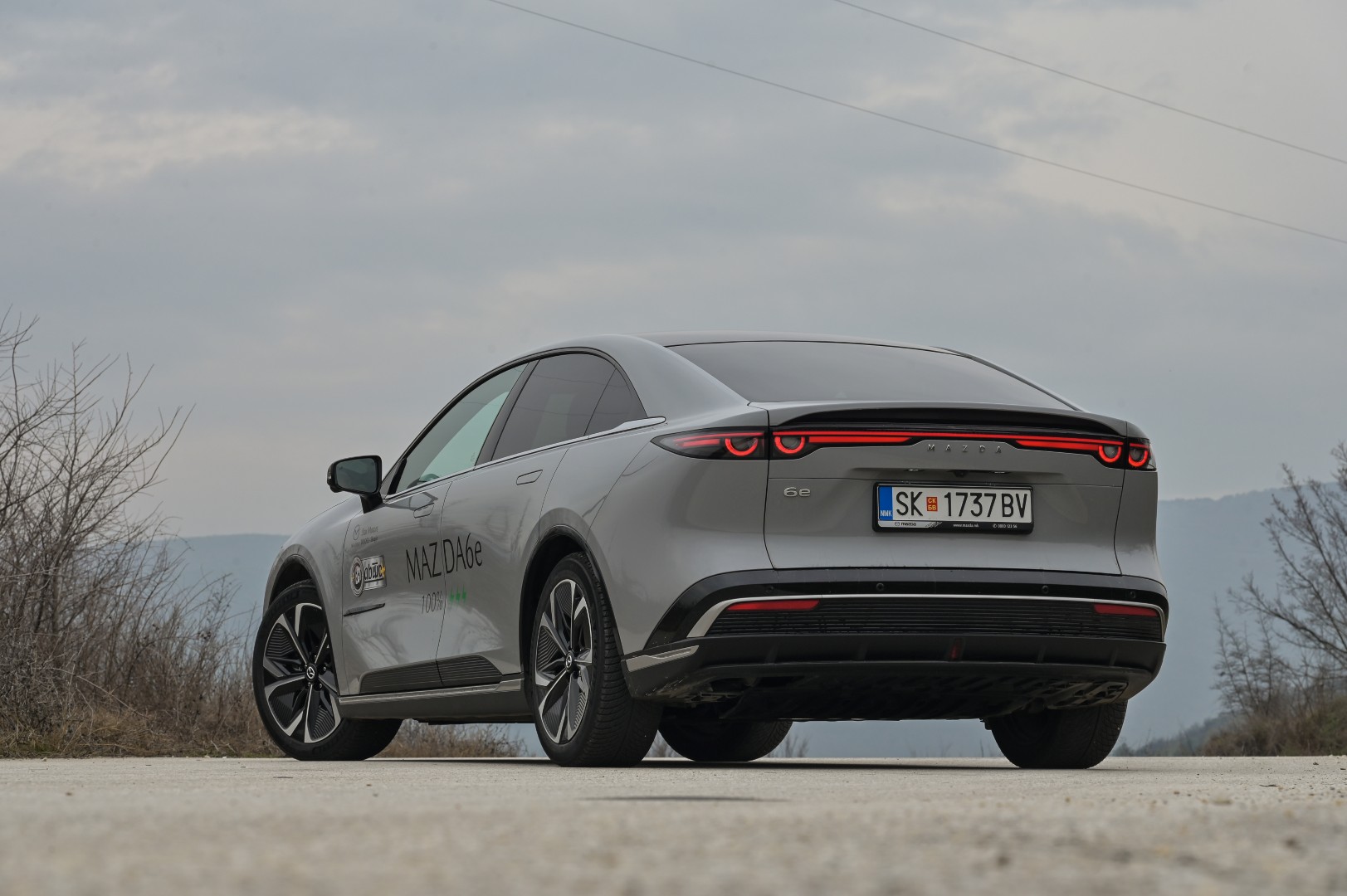 Тест Mazda 6e: Кога традицијата преминува на струја