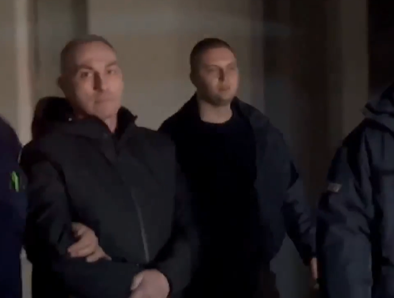 (ФОТО+ВИДЕО) По речиси шестчасовен распит во Обвинителството, Груби е однесен во Кривичниот суд