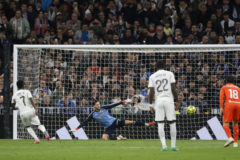 Реал го помина Баерн Минхен по добиени пенали сезонава