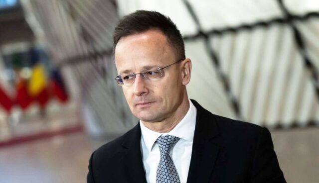 Сијарто потврди дека русите и МОЛ постигнале договор за НИС